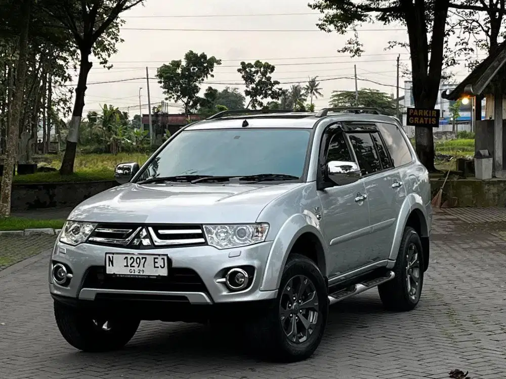Pajero Dakar Sport 2.5 VGT Matic 2013