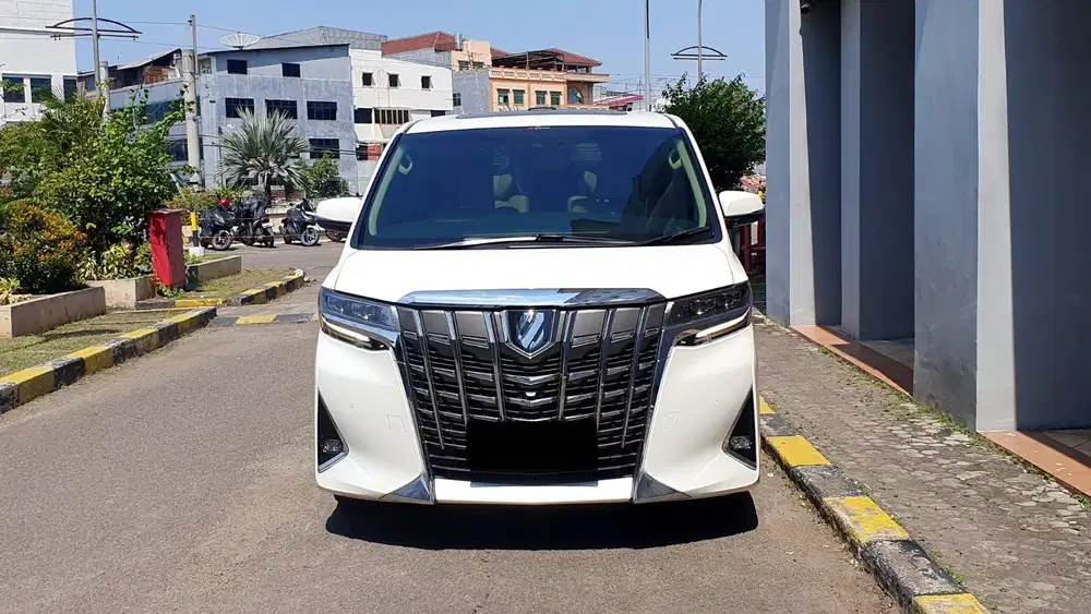 Toyota Alphard 2.5 G TSS Pilot Seat White On Beige 2021 Record Garansi