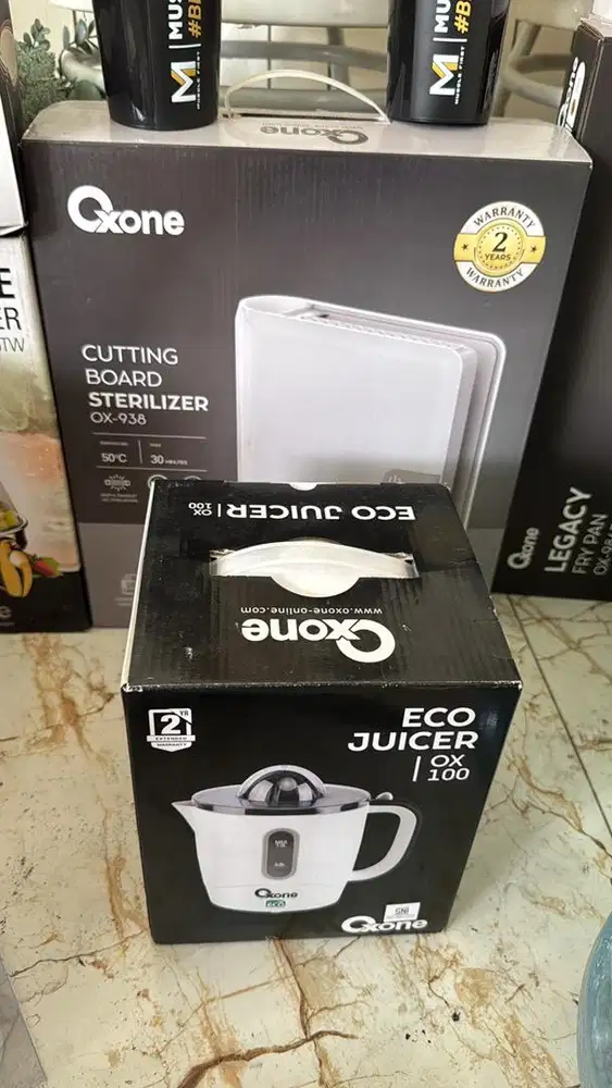 Juicer Electric dan Cutting Sterilizer