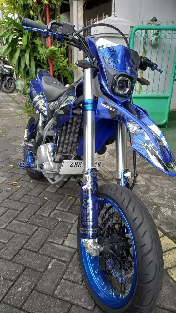 BARANG TERAWAT , WR155 SUPERMOTO