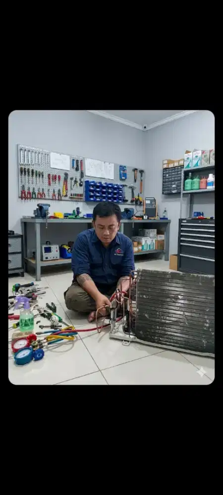 CUCI AC DAN SERVICE BERGARANSI