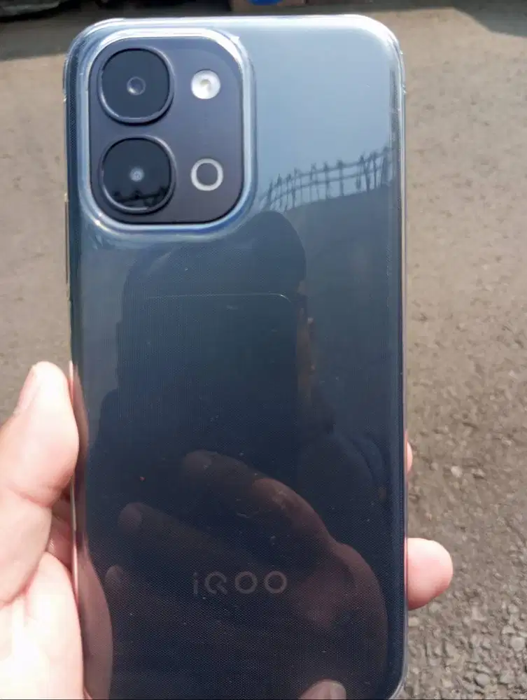 iQOO Z11X 5G 8/256GB – Like New