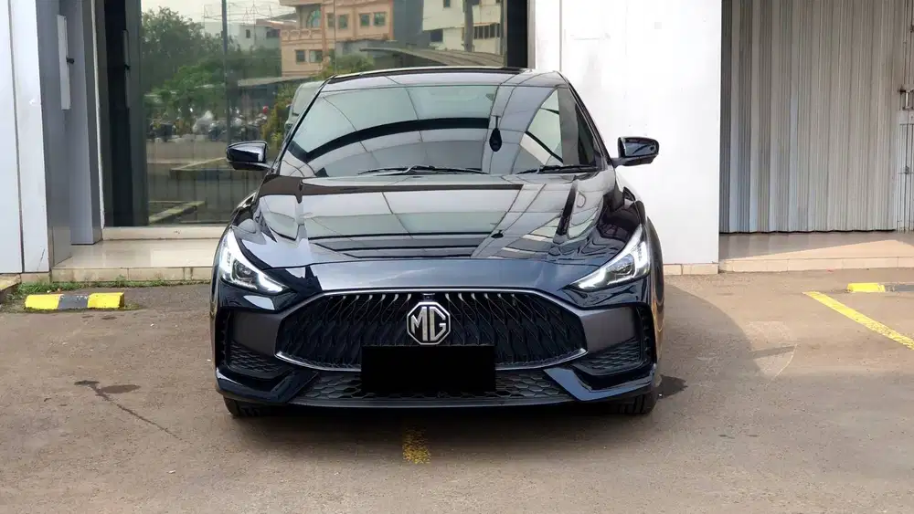 MG Morris Garage 5 GT 5GT Magnify 1.5 Sunroof AT Hitam 2025 NIK 2024