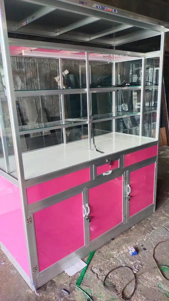 Etalase Dagang Second Pemakaian 2 Bulan (Parung Panjang - Kab Bogor)