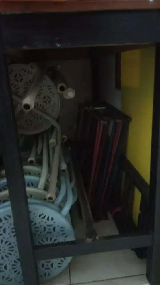 Kursi meja besi dan kayu borongan (BACA DESKRIPSI DULU)