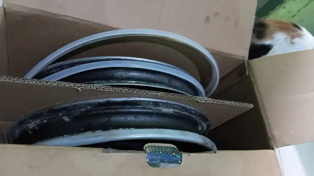 Jual velg bekas mio
