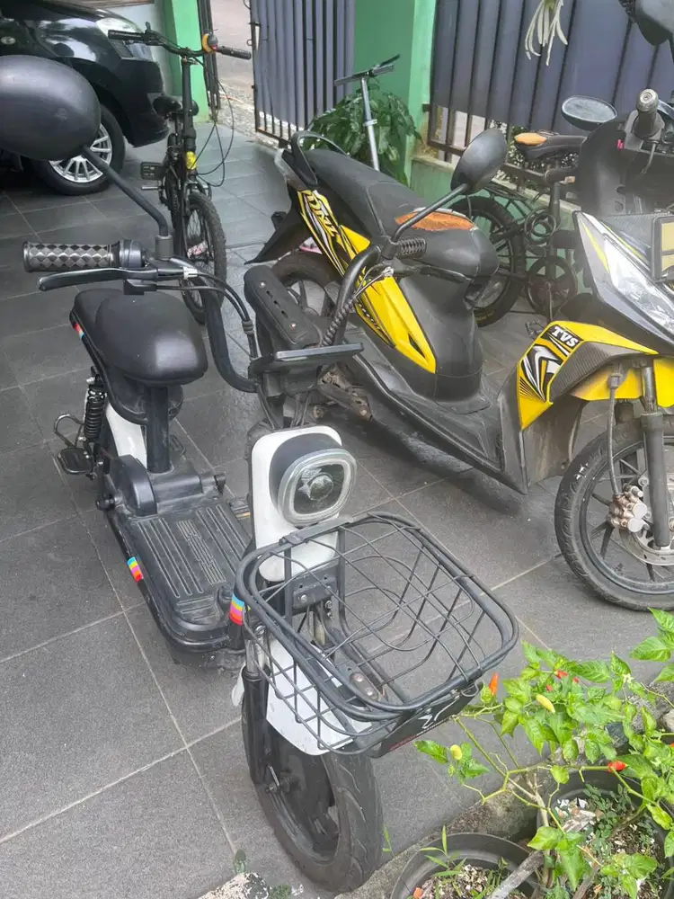 Dijual Murah Sepeda Listrik Uwinfly