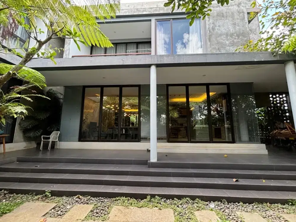Villa dan Cafe, Bumi Aji, Batu, Malang