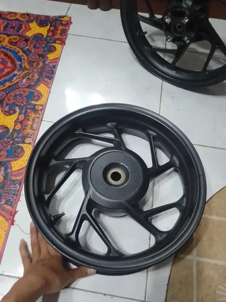 velg Vario 160 CBS