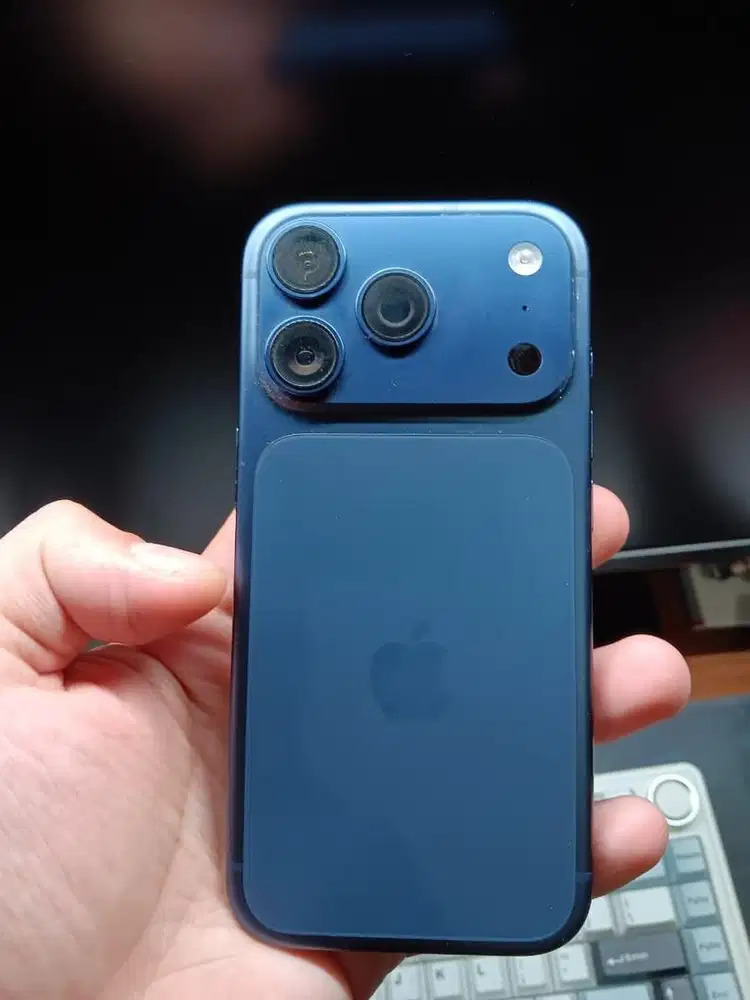 IPHONE 17 PRO DEEP BLUE 256 GB IBOX