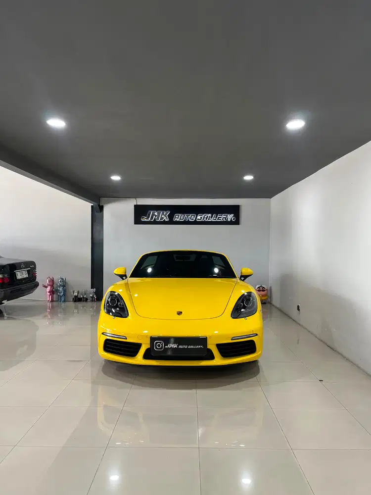 Porsche Boxster 718 2021
