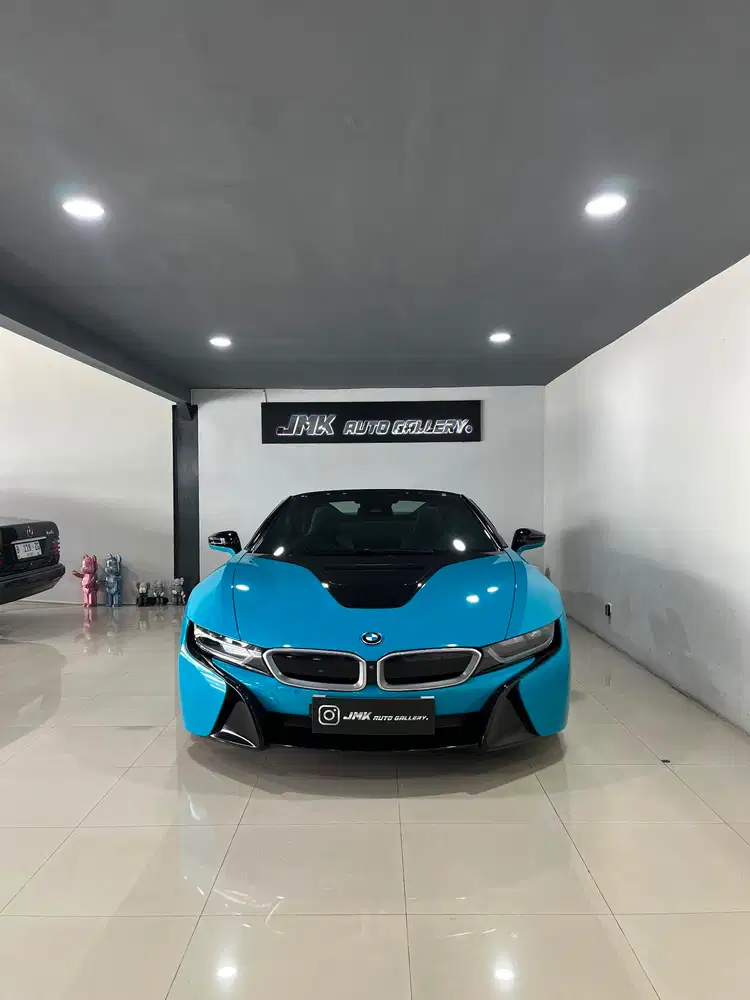 BMW i8 Roadster 2023