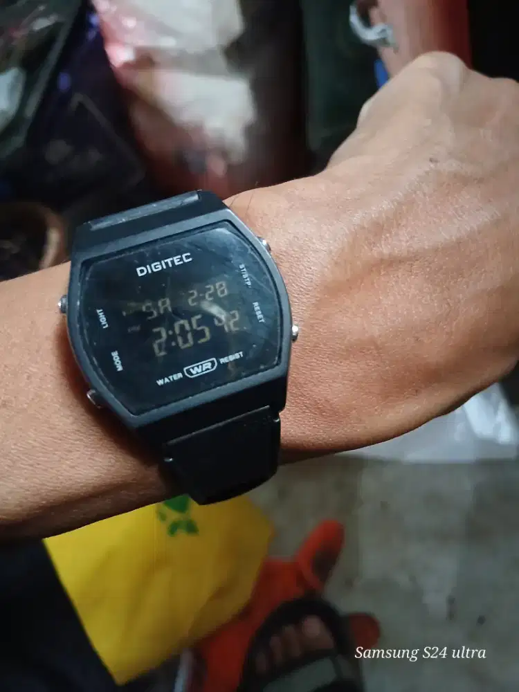 Jam tangan original digitek