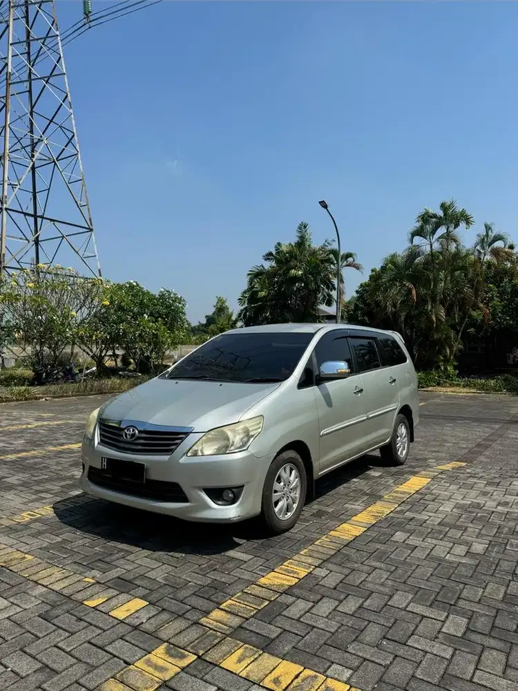 Innova 2012 2.5 G diesel matic
