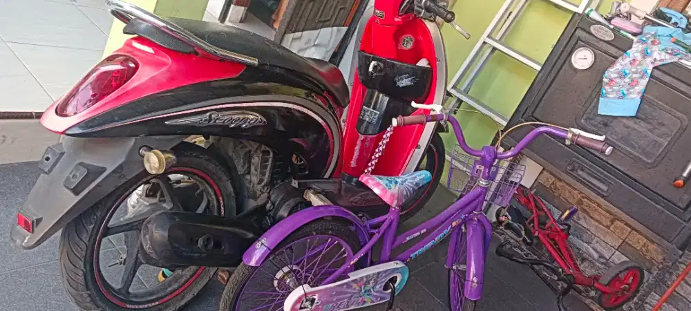 DIJUAL cepat scoopy 2012