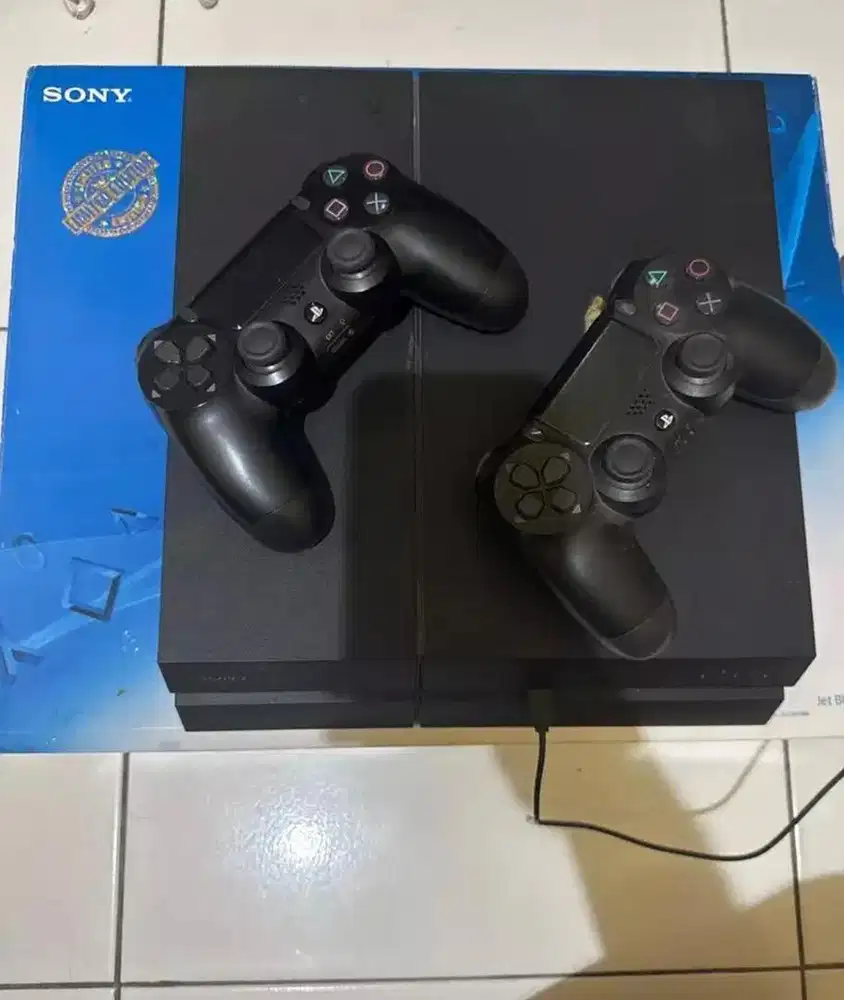 Jual cepat ps4 seri 12