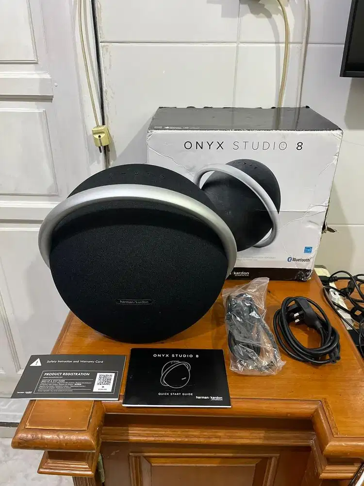 Harman Kardon Onyx Studio 8 Fullset Original