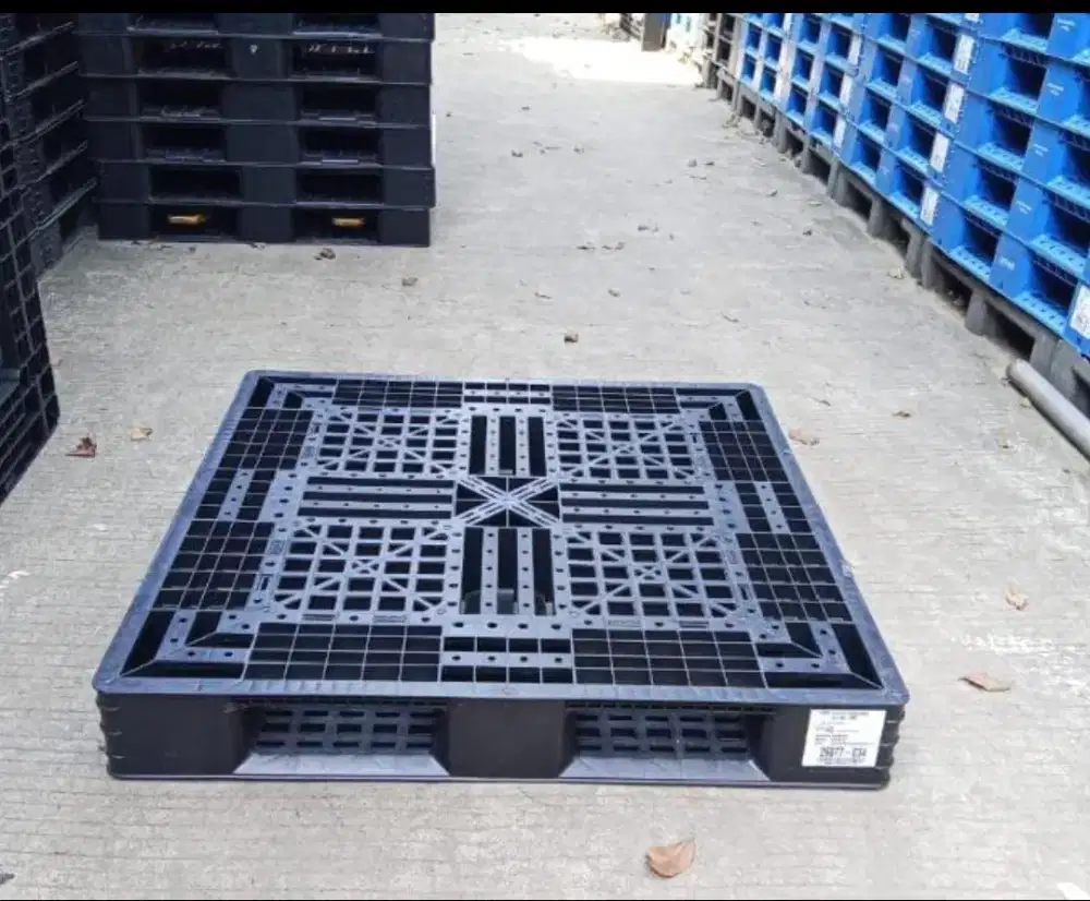 Palet plastik 110x110x15