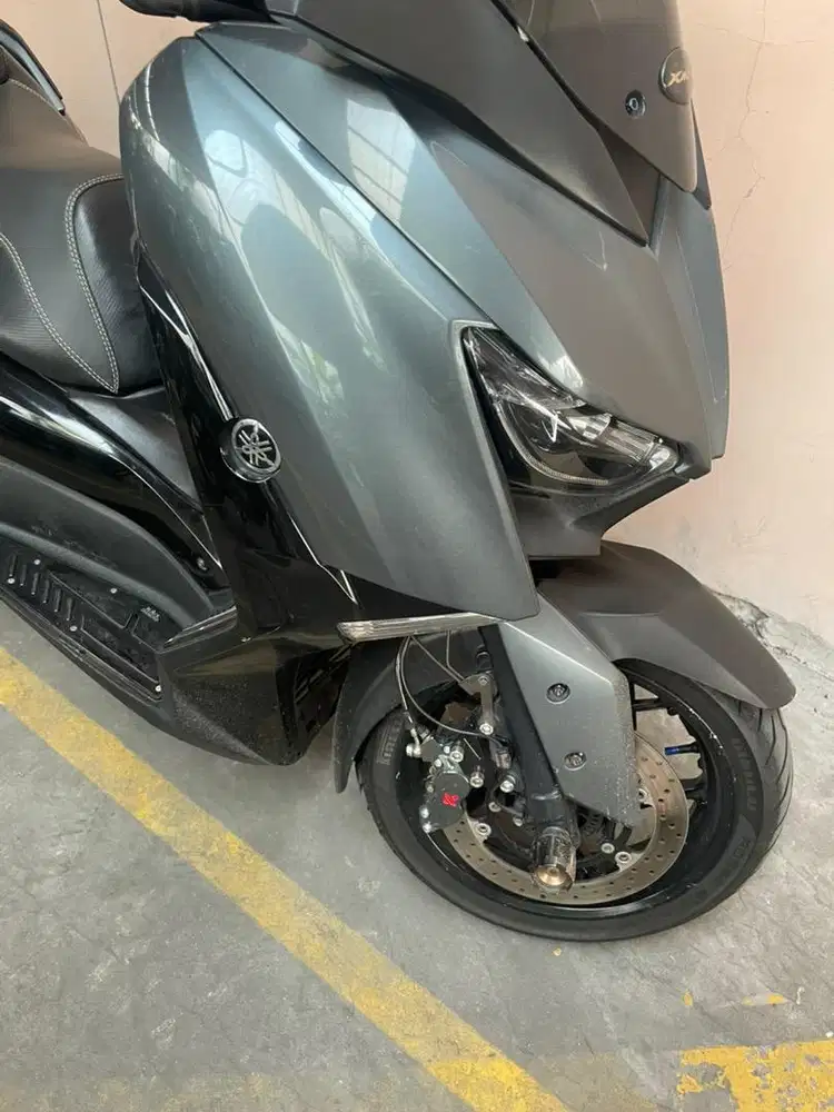 Yamaha XMAX 250