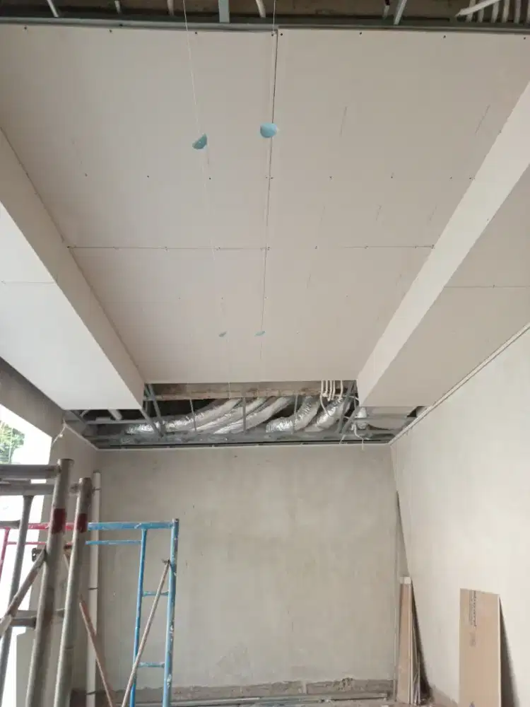 Tukang partisi plafond dan bocoran