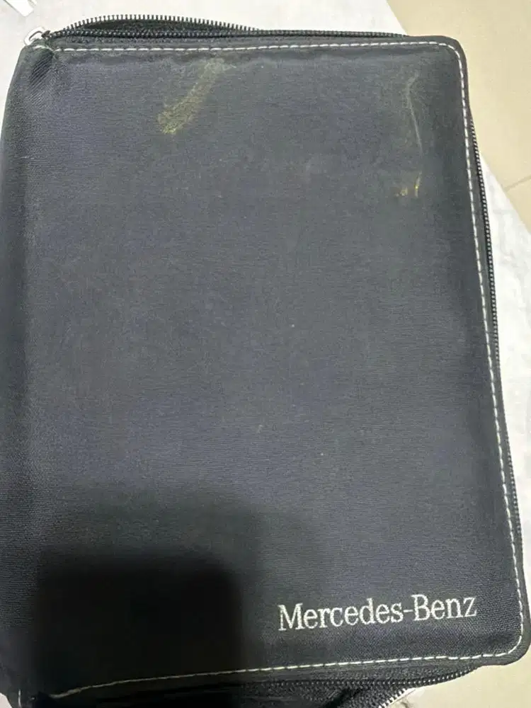 Mercedez mercy buku service