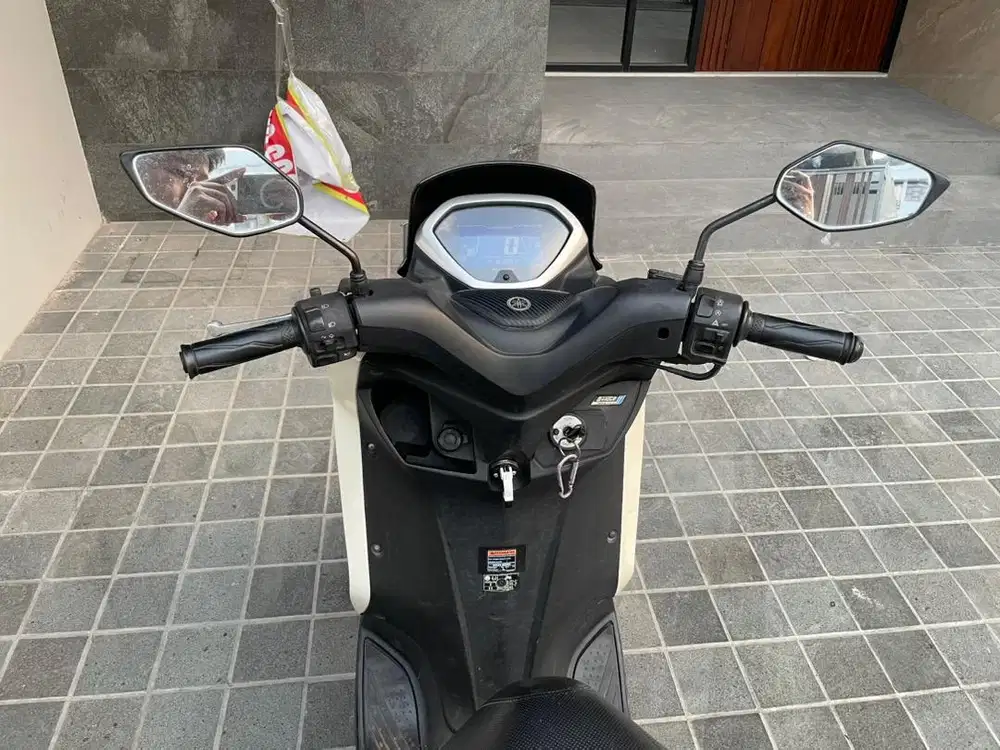 Yamaha Lexi 2020 Lexy putih