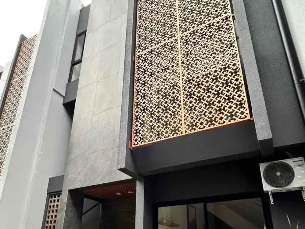 Jual Townhouse Elite Brand New di Luxe Court, Permata Hijau
