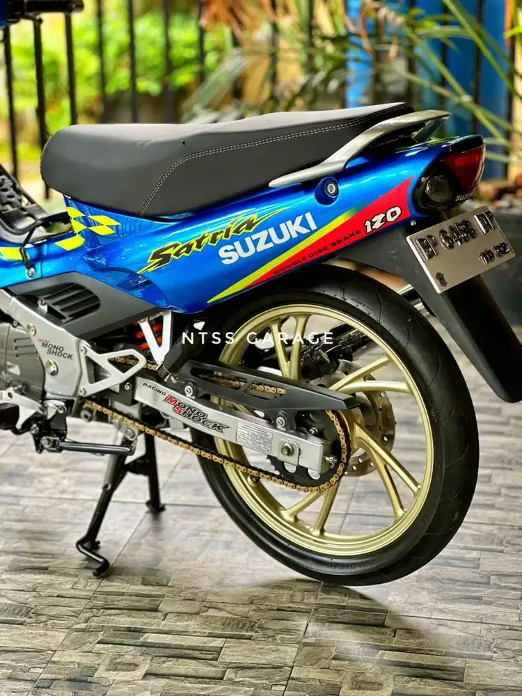 SUZUKI SATRIA R LUMBA