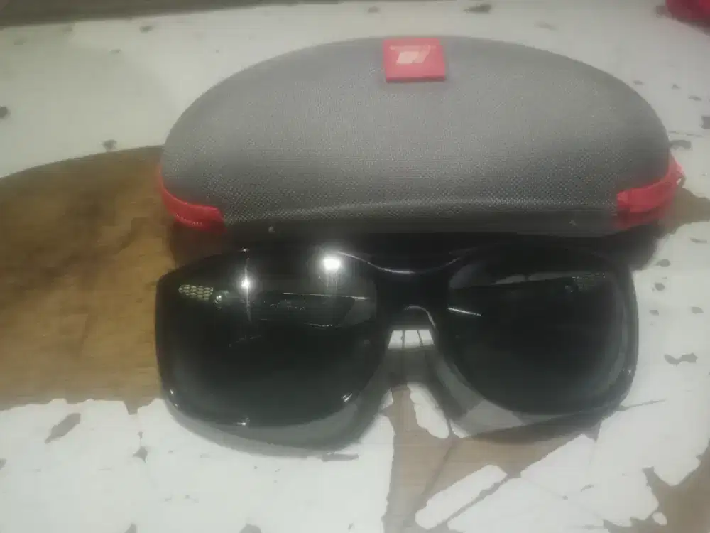 Kacamata newbalance sunglasses