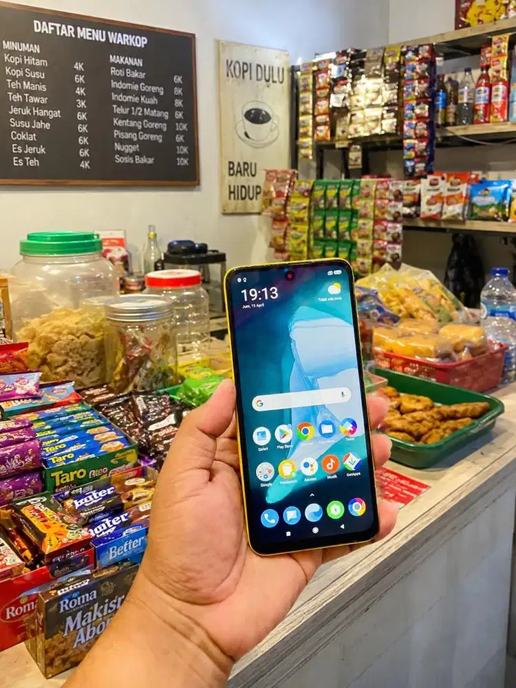 Poco M3 Pro 5g 4/64 Hp Casan