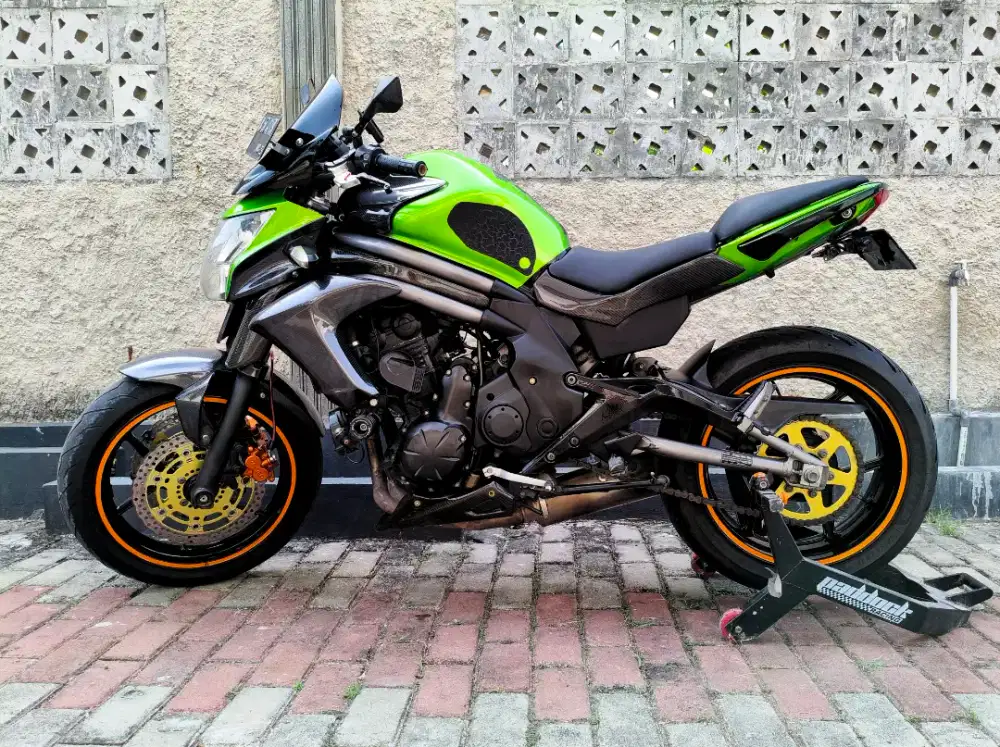 Kawasaki ER6N modif keren