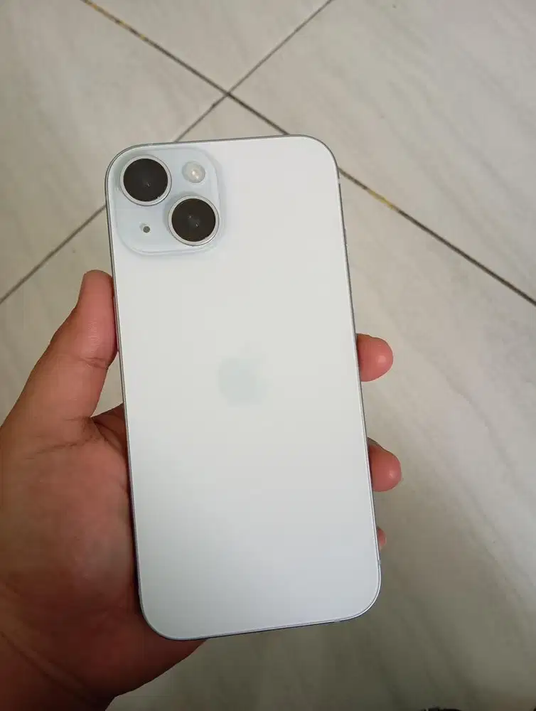 iPhone 15 128gb iBox