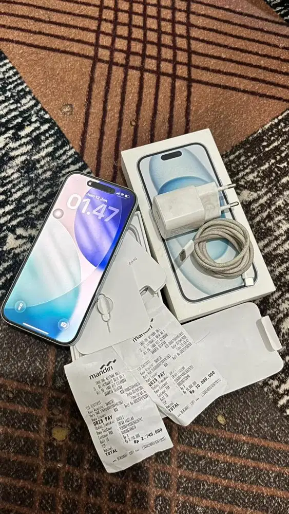 Iphone 15 Full set Ibox 128 gb 11 jt nego