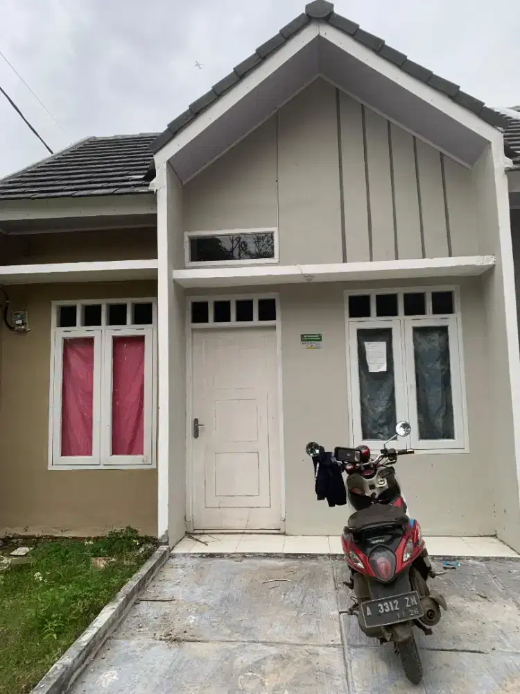 Over kredit rumah subsidi modern minimalis di Rajeg Tangerang