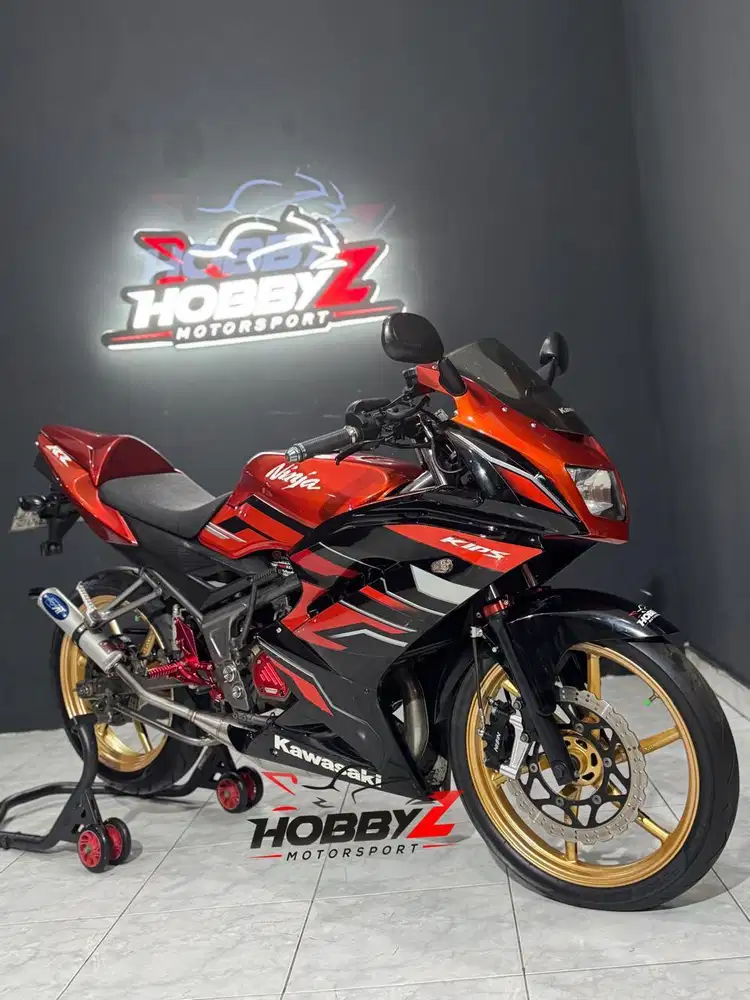 Kawasaki ninja zx 150 RR SE 2016 modif hedon,km 20rb,istimewa