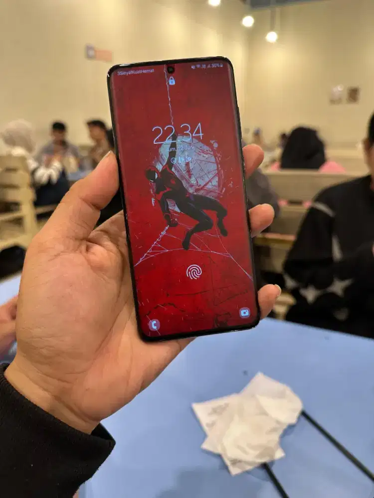 Samsung S20 plus sein No minus