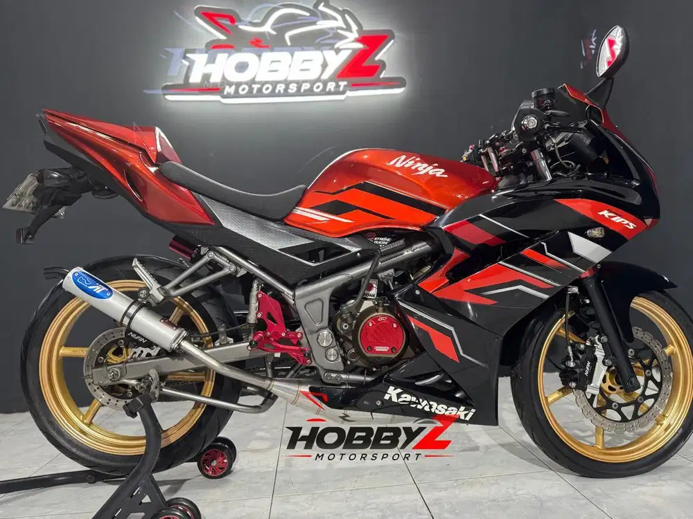 Kawasaki ninja zx 150 RR SE 2016 modif hedon,km 20rb,istimewa