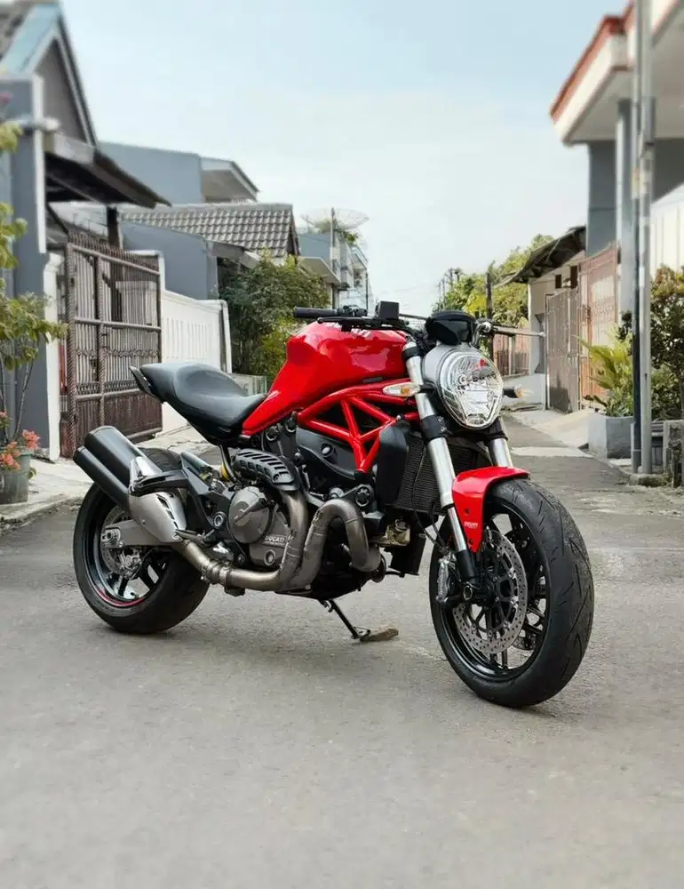 Ducati monster 821