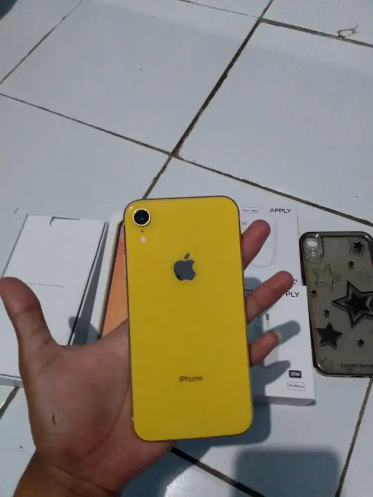 DiJual iPhone xr