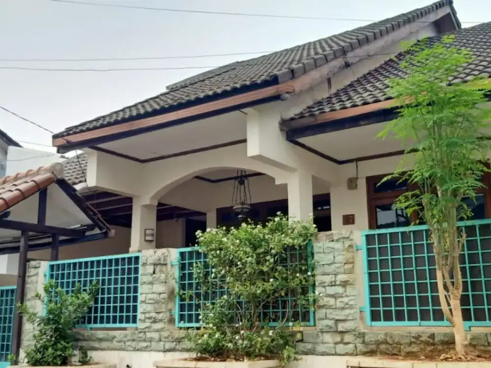 Rumah 2 lt dalam komplek asri cinere