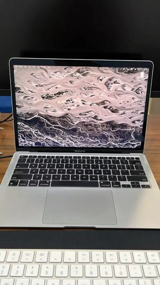 Macbook M1 8/512gb mulus