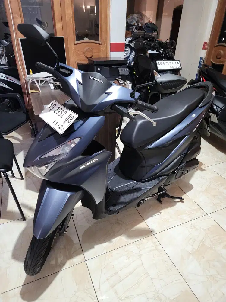Beat deluxe doff 2024 low km keyless remote 2 kondisi istimewa gbm