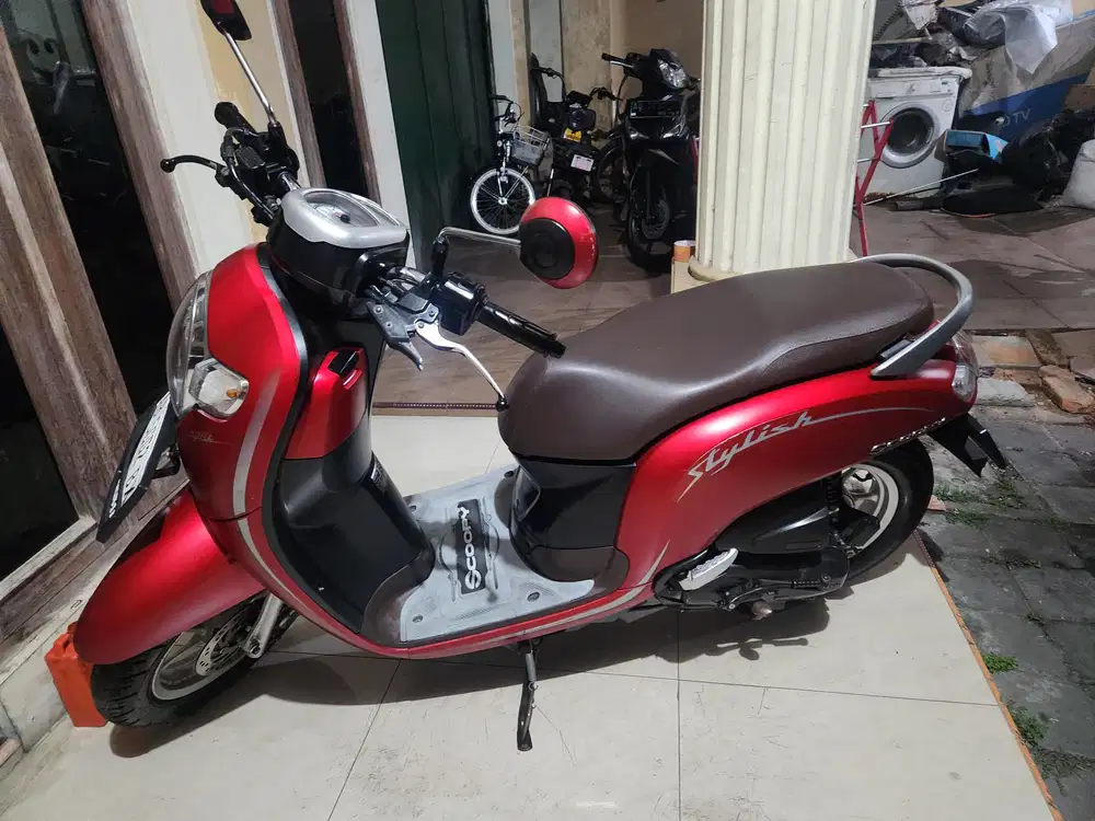 Scoopy merah maron 2020 pajak stnk baru gbm tunai kredit 738rb/3thn