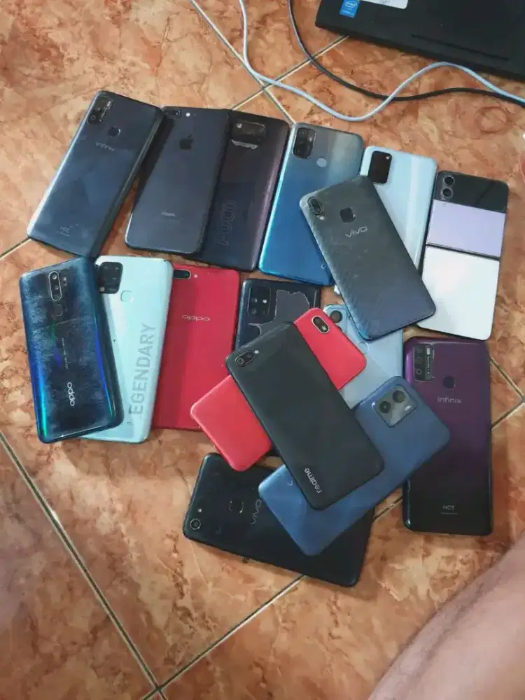 Di cari hp rusak