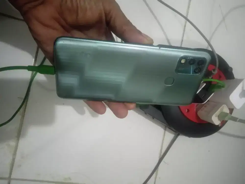 Infinix hot 11 play baterai awet
