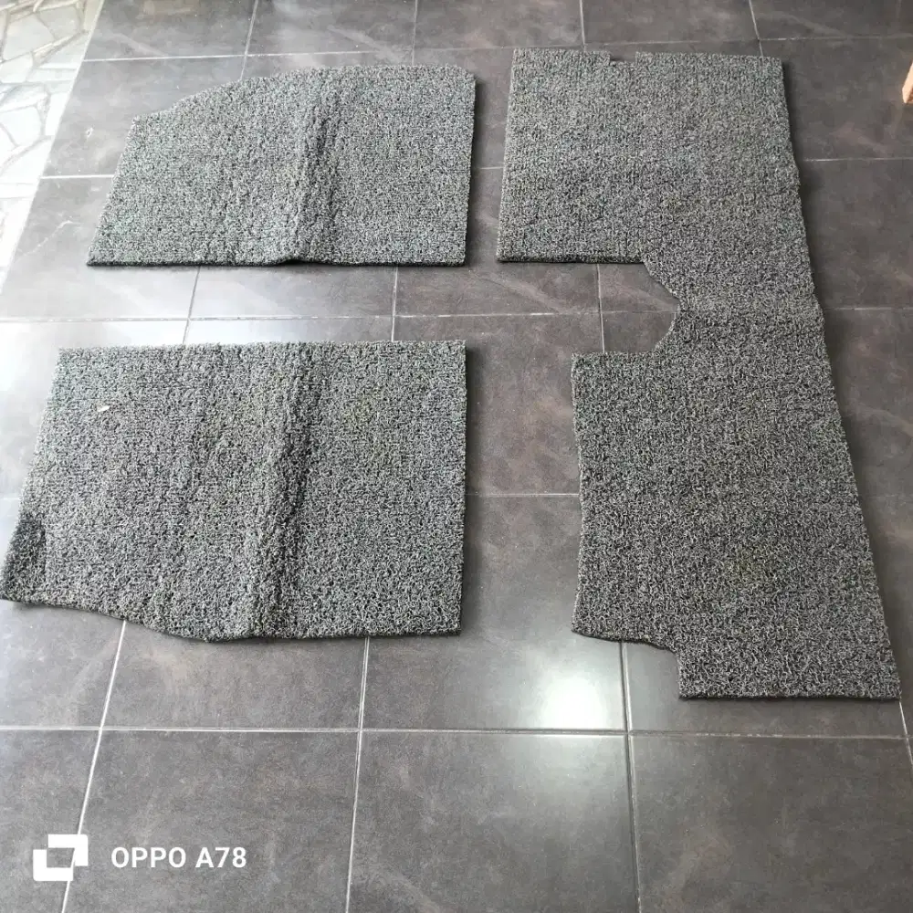 Karpet Mie Untuk All Sedan, Ayla, Agya, semua Mobil yg 2Baris