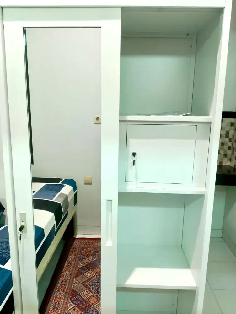 Kost Murah Mahasiswa Karyawan Pasutri dekat UBER
Sisa 2 Kamar Kosong!