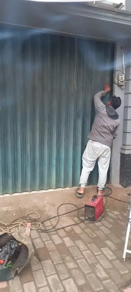 Tukang service folding gate rolling door termurah