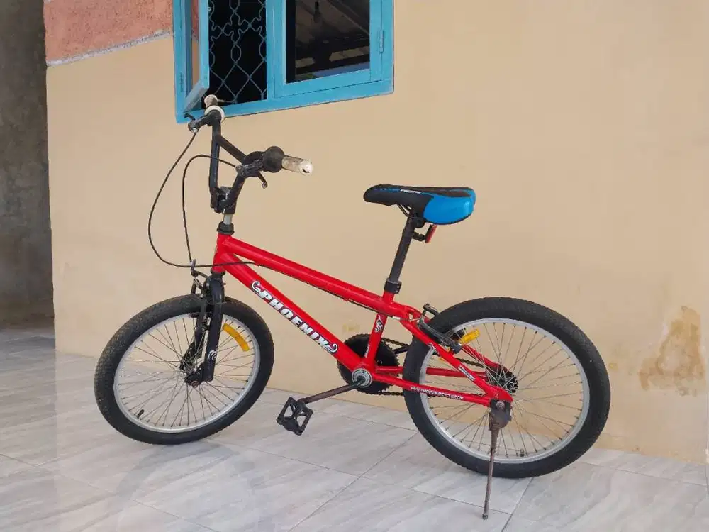 Sepeda BMX Phoenix Merah Bekas - Siap Pakai, Kondisi Terawat