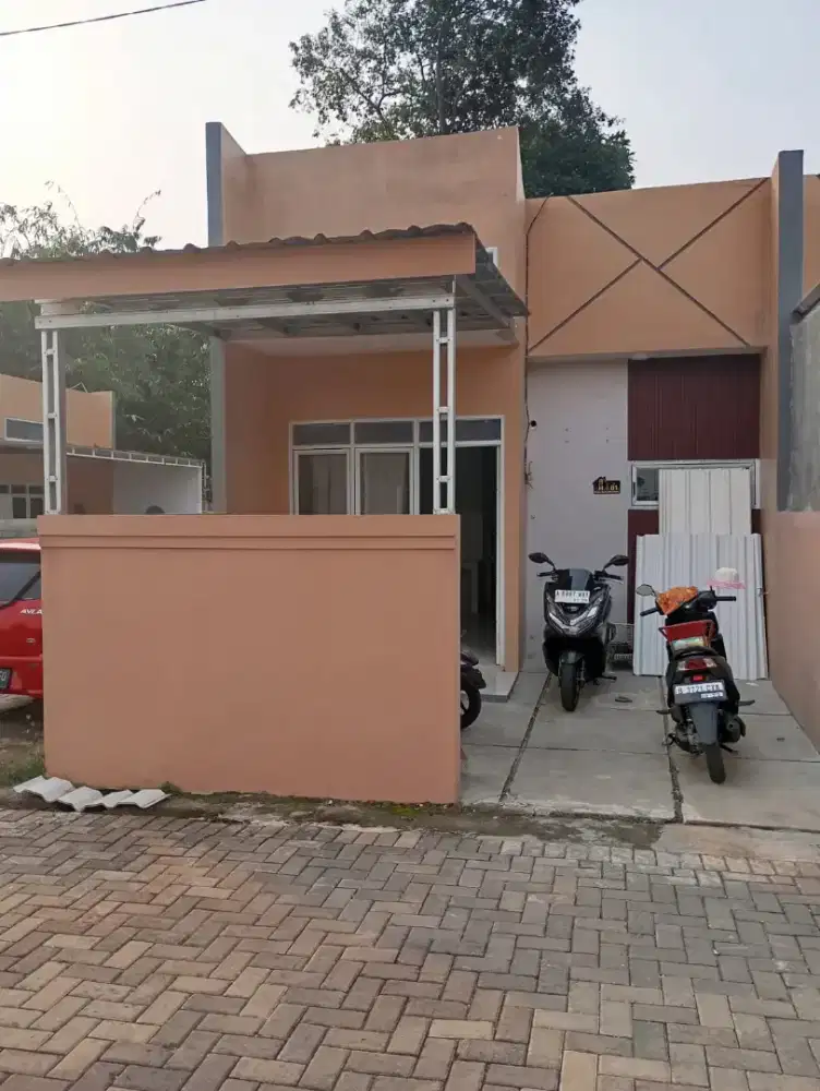 Over kredit murah rumah cluster dkt mall  Citra Raya Cikupa Tangerang